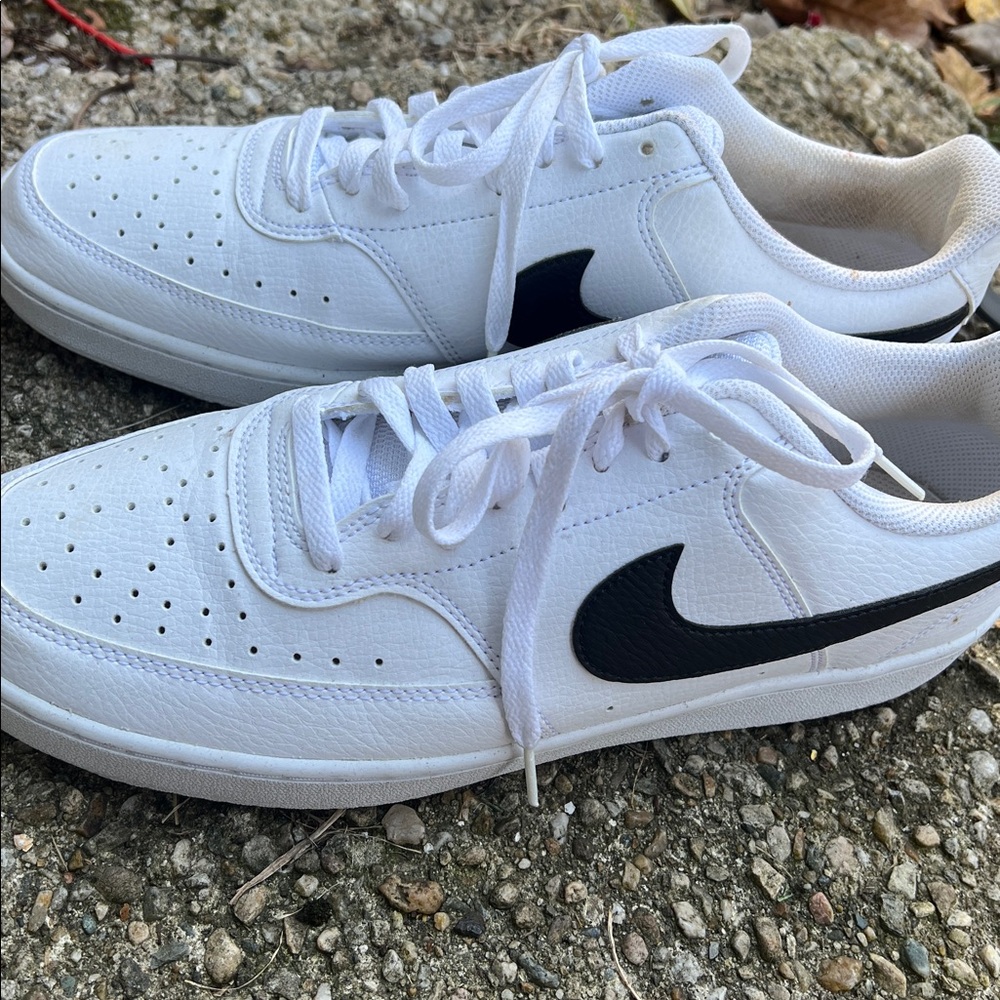 Nike Men's White and Black Court Sneakers - Picture 5 of 5